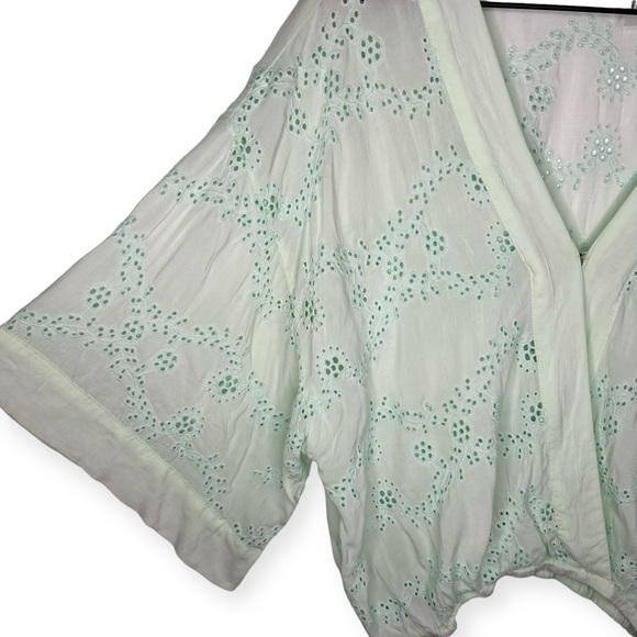 YOUNG FABULOUS & BROKE Mint Geneva Eyelet Top - Picture 4 of 10